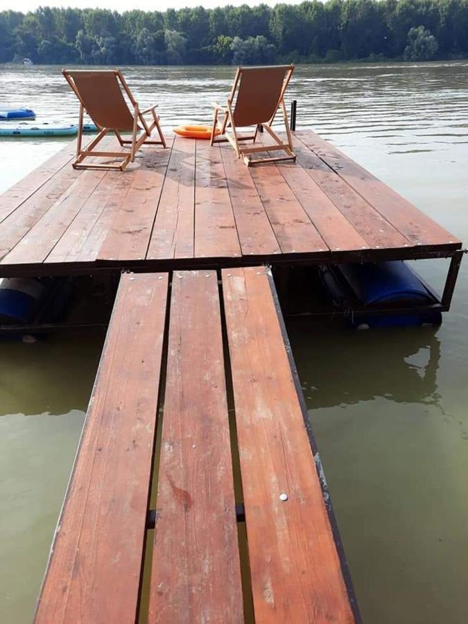 Kuca Ribarev San Villa Beocin ภายนอก รูปภาพ